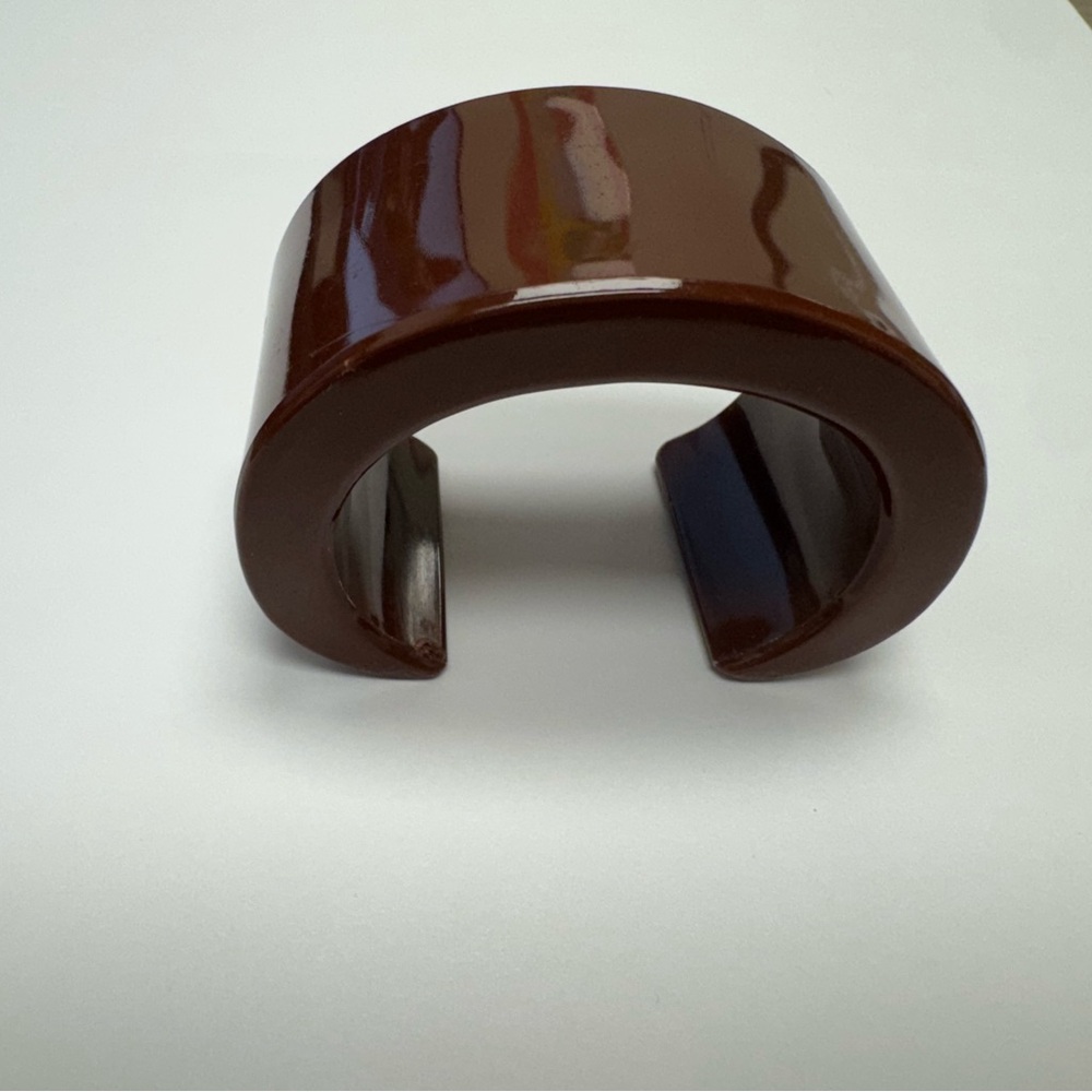 Vintage Wide Brown Resin Cuff Bracelet